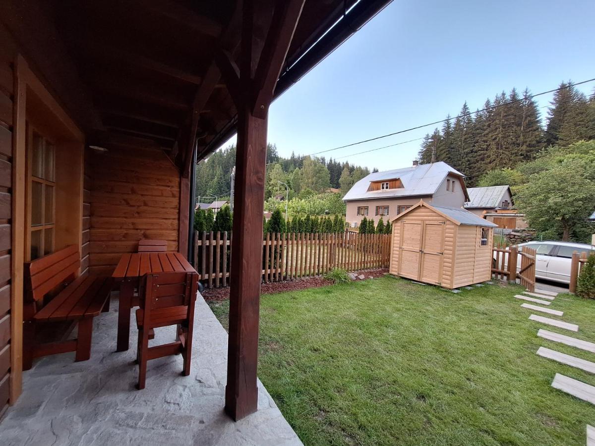 Apartman Jezerne Velké Karlovice Exterior photo