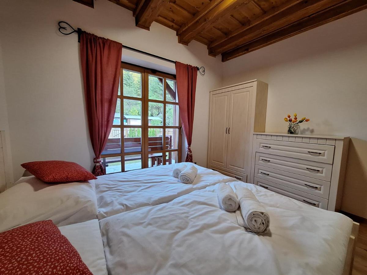 Apartman Jezerne Velké Karlovice Exterior photo